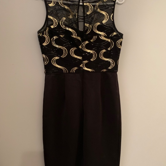 Special Event Dress - Picture 3 of 3